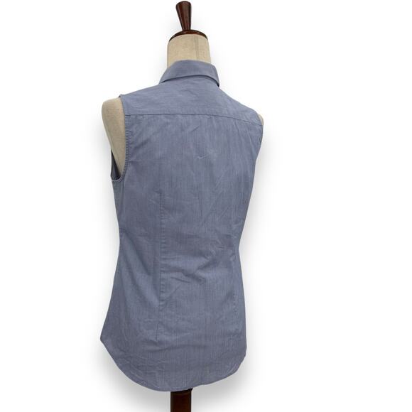 Banana Republic Button Up Top Size 8 light blue Scalloped Preppy Coquette Work - Picture 7 of 10